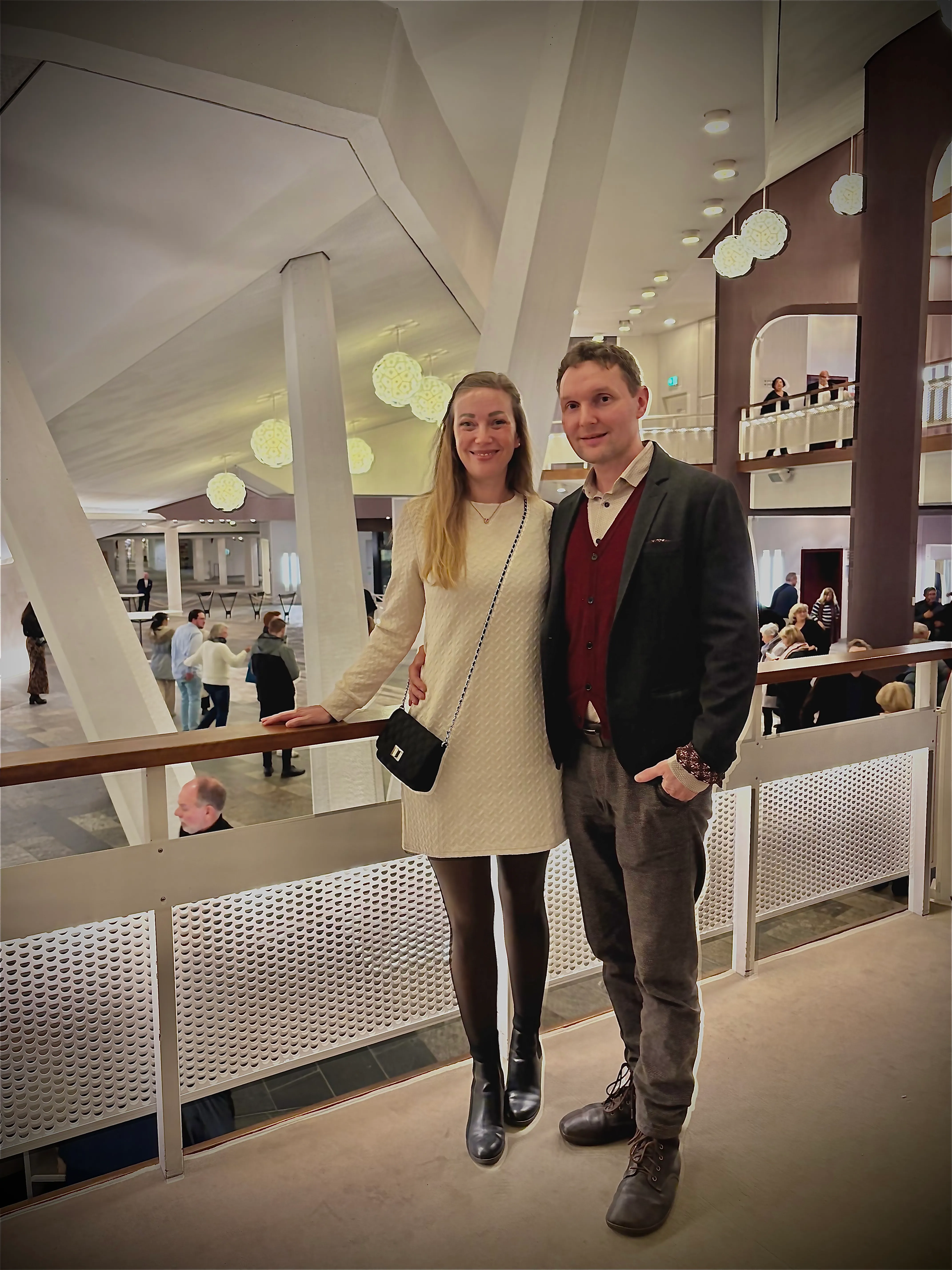 Stephan Blumenthal mit seiner Partnerin Maria Schulz in der Philharmonie Berlin